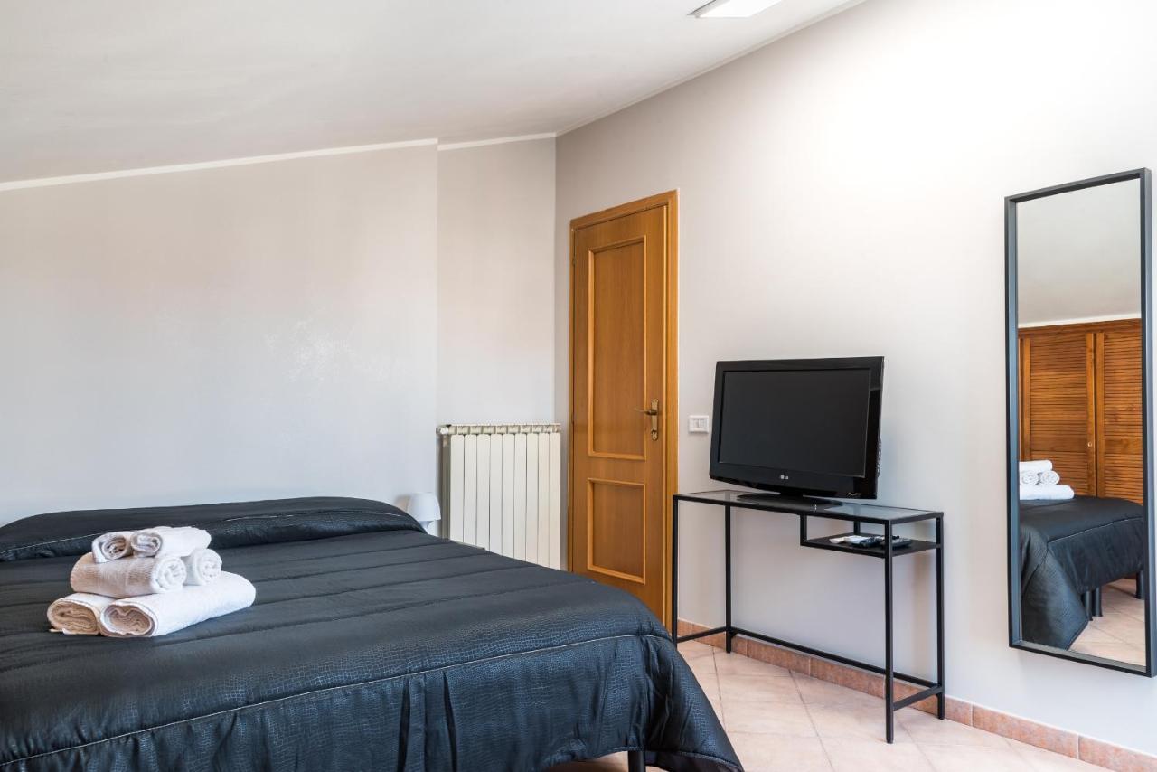 Travelershome Ciampino&Morena Guesthouse Рим Екстериор снимка