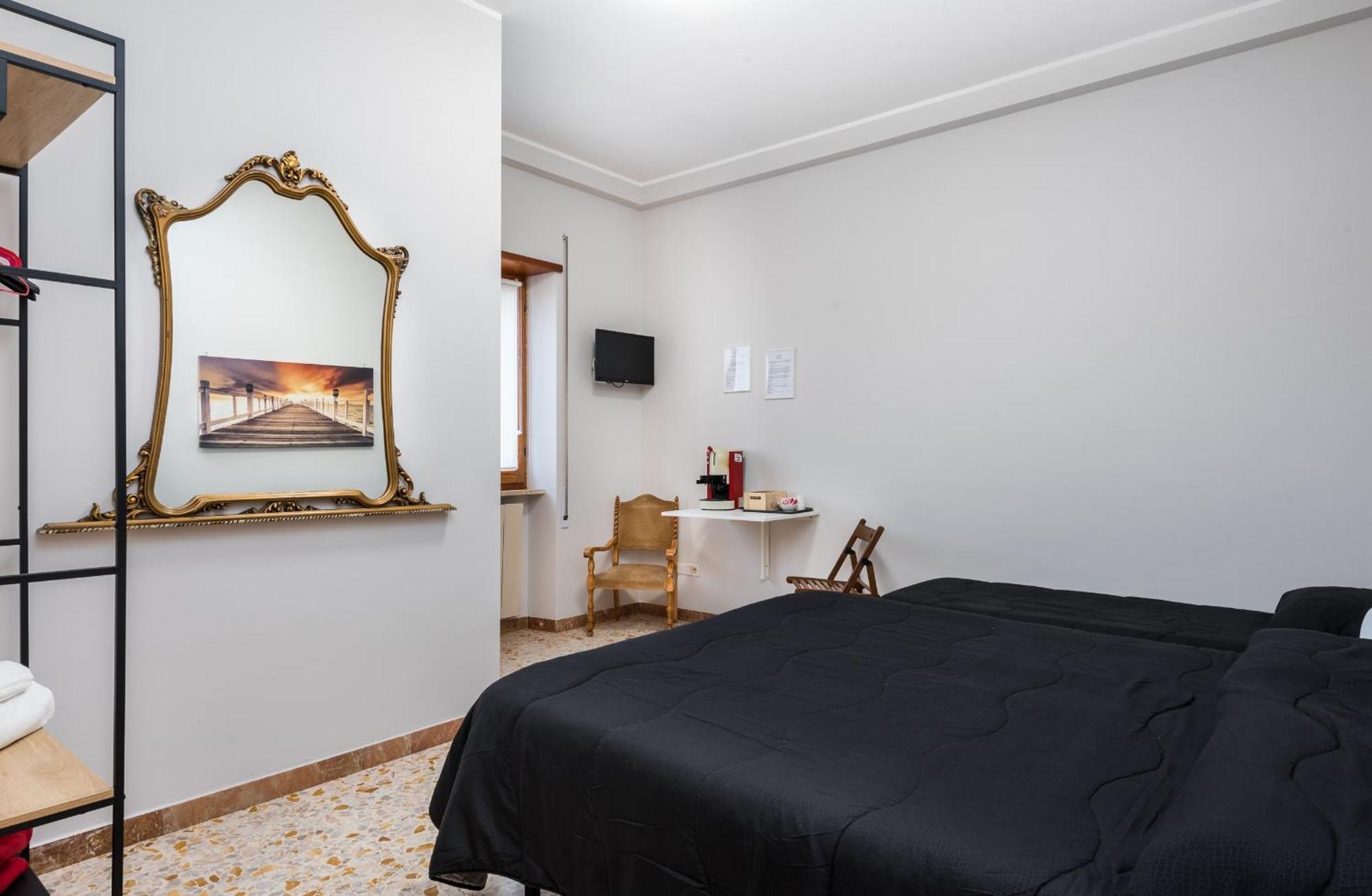 Travelershome Ciampino&Morena Guesthouse Рим Екстериор снимка